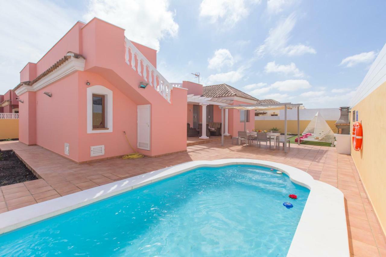 Villa Bella Lucia 3. Piscina Climatizada, Wifi, Bbq. Corralejo Exterior foto